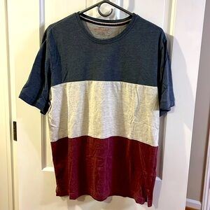 Men’s tri- color T-shirt